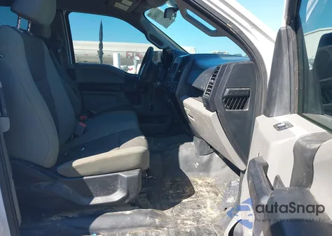 2017 Ford F-150 Xl z USA, uszkodzony, nr VIN 1FTEX1C89HKC47333